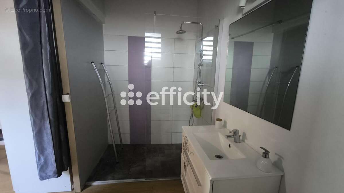 Maison à SAINT-FRANCOIS