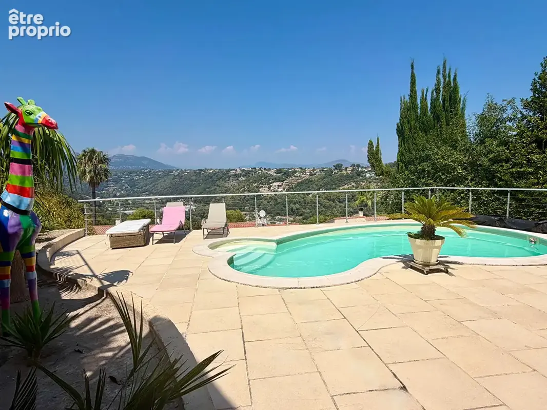 Cagnes sur mer - villa 3/4 pieces + studio piscine calme - photo 11