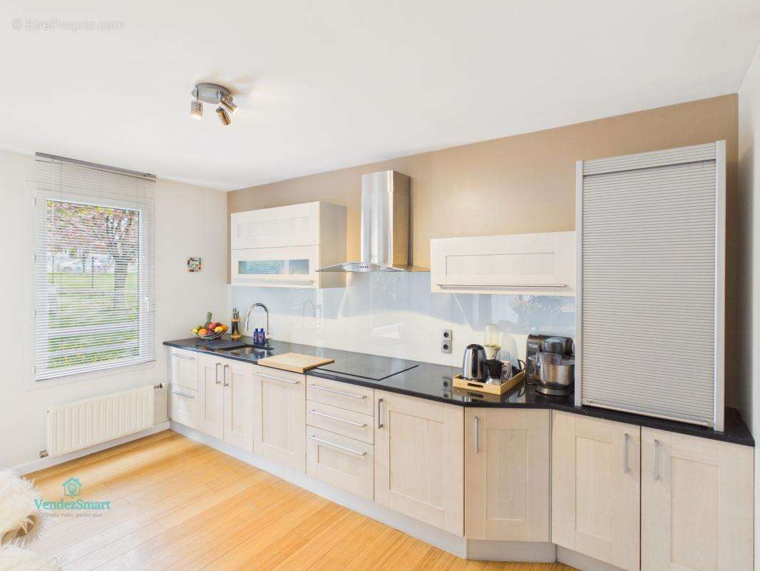 Appartement à VILLE-LA-GRAND