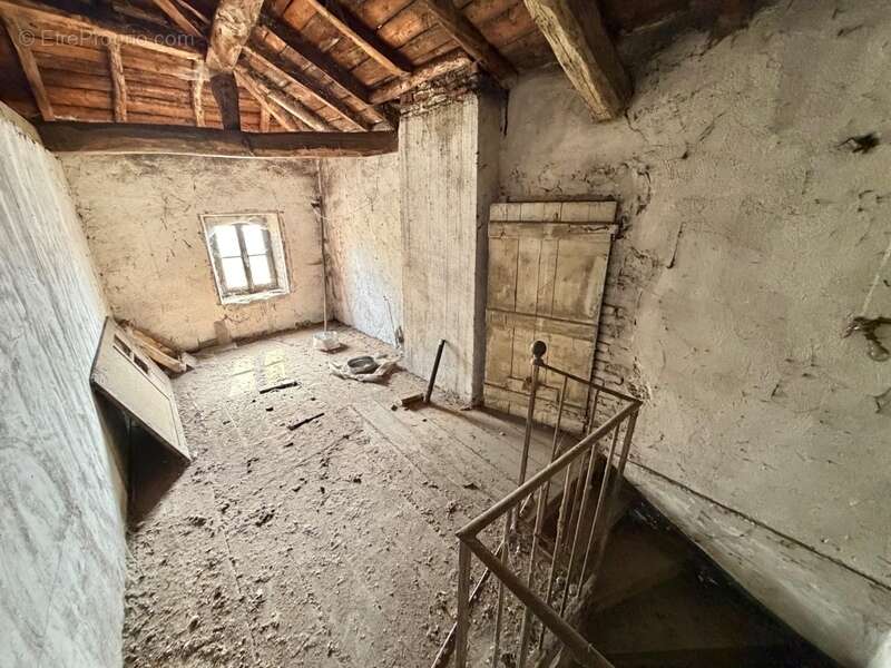 Appartement à VILLEREST