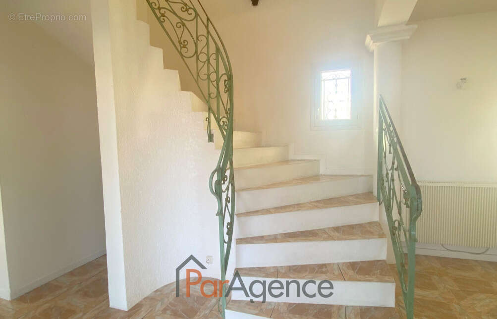 Maison à SAINT-SULPICE-DE-ROYAN