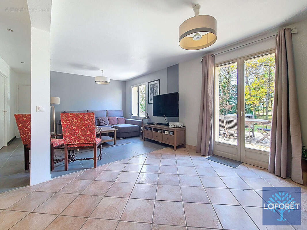 Maison à CHALO-SAINT-MARS