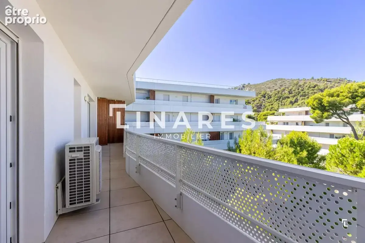 NACRÉA - Appartement T3 de 57m² - Terrasse - Box - 13009 Marseille - photo 6