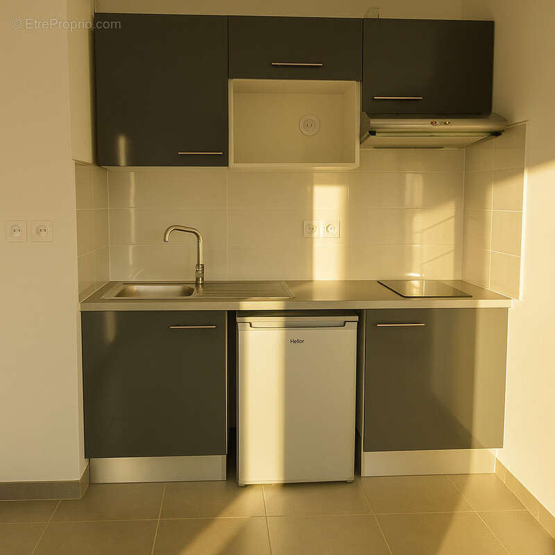 Appartement à BEAUZELLE