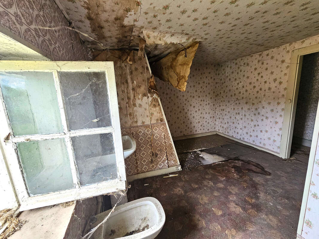 Maison à XERMAMENIL