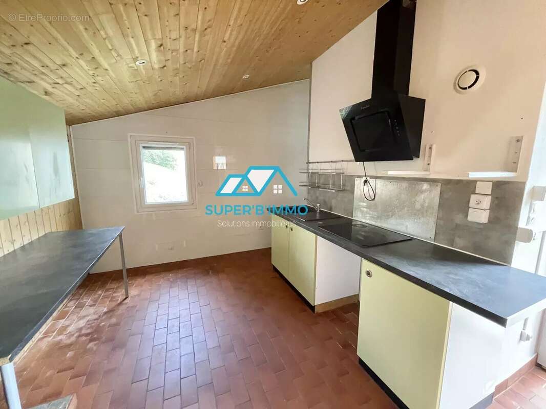 Maison à VIEILLE-BRIOUDE