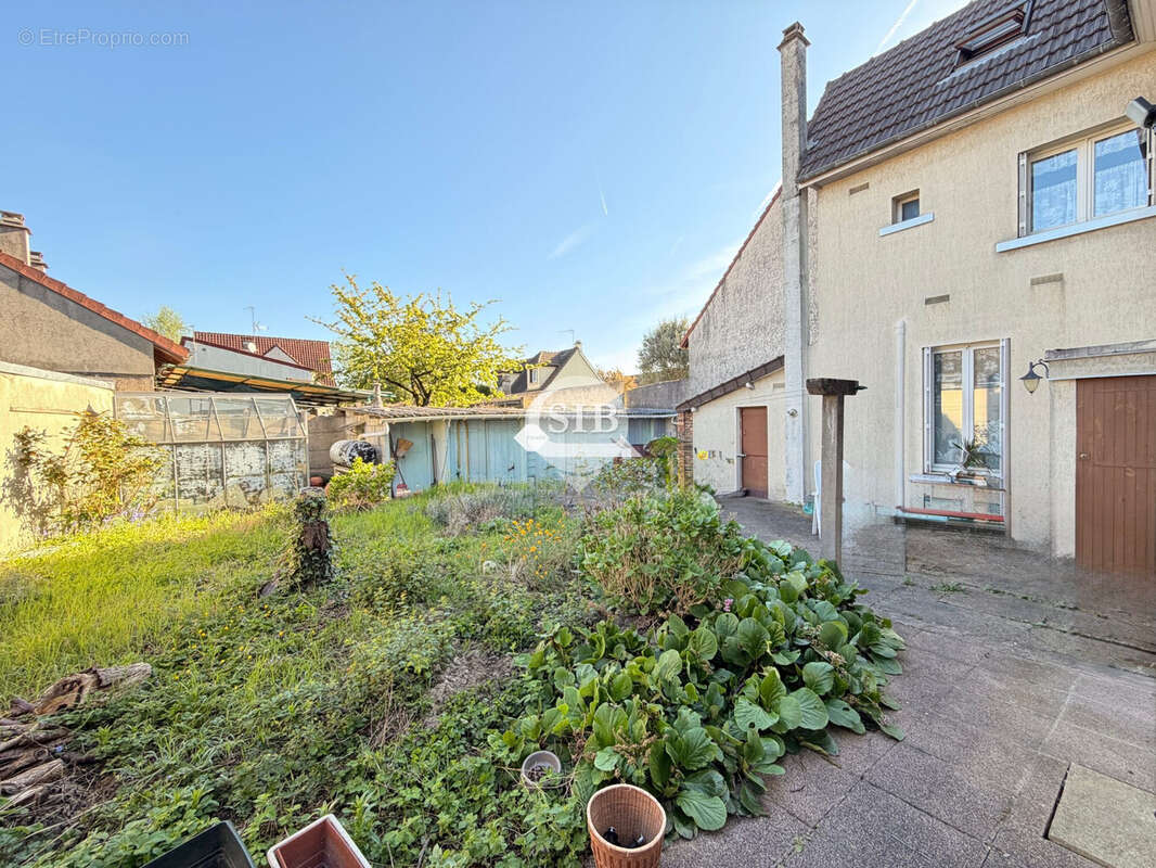 Maison à ATHIS-MONS