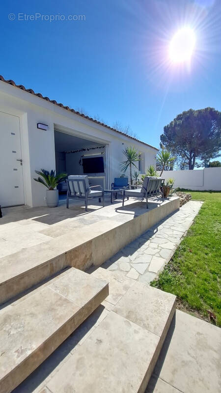 Maison à MARGUERITTES