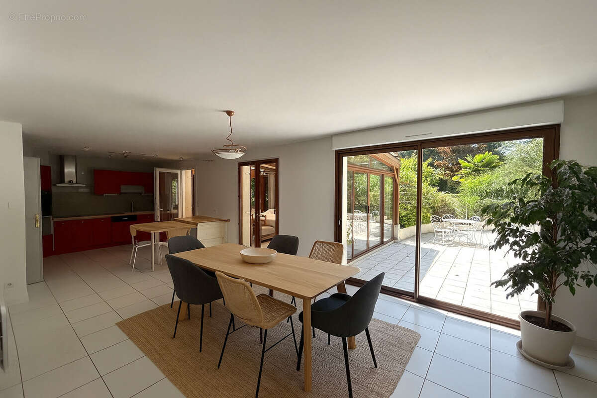 Maison à SUCE-SUR-ERDRE