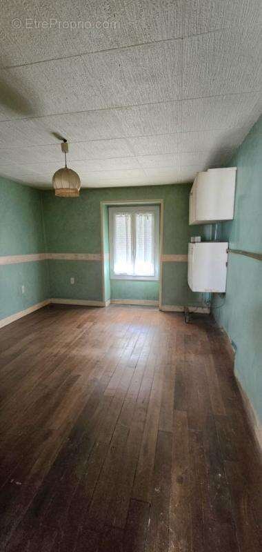 Immeuble à vendre 7 pièces CHATEAUPONSAC (87) - photo 13