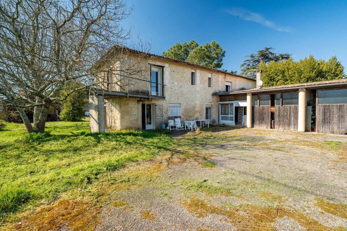 Appartement à TRESSES