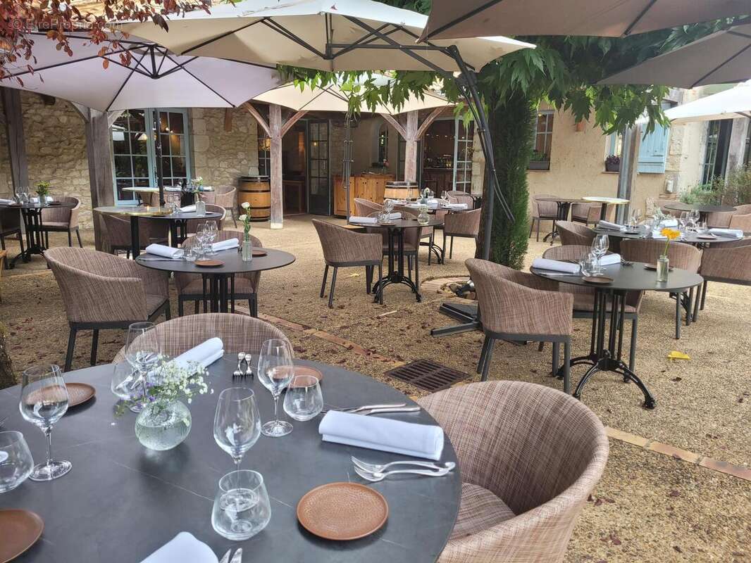 Photo 3 - Commerce à ISSIGEAC