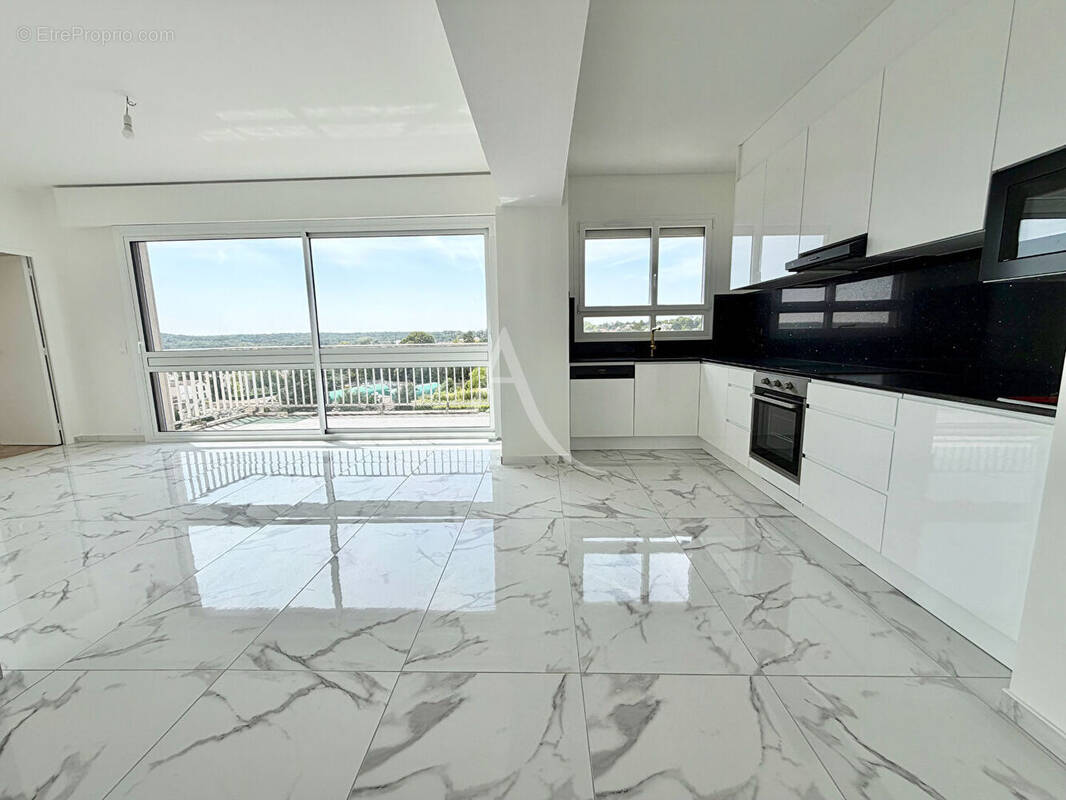Appartement à GARCHES