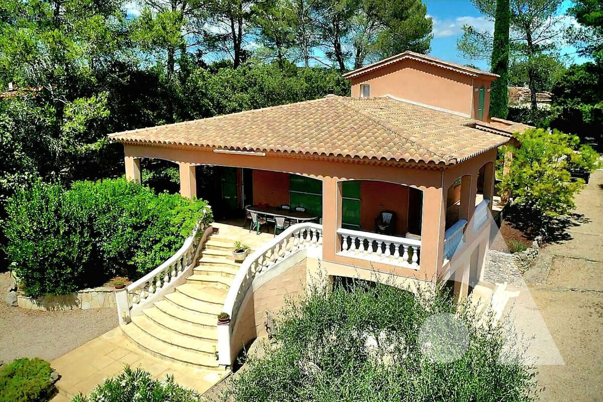 Maison à LORGUES