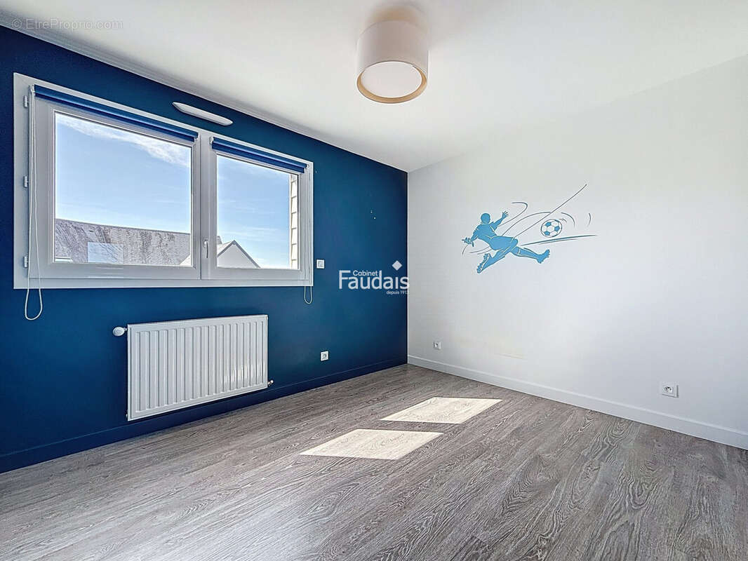 Maison 130 m² à Saint-Lo  - photo 8