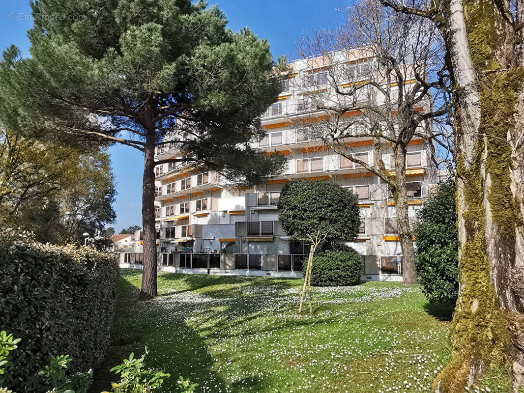 Appartement à VAUX-SUR-MER
