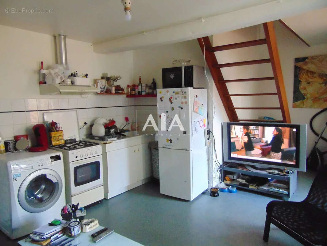 Immeuble appartements + commerce - photo 11
