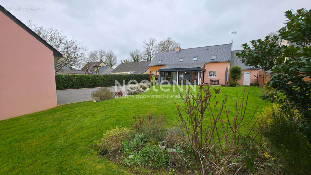 Maison à PONTCHATEAU