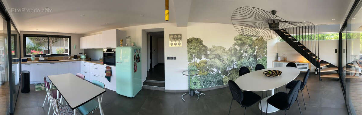 Maison à MARCILLY-D&#039;AZERGUES