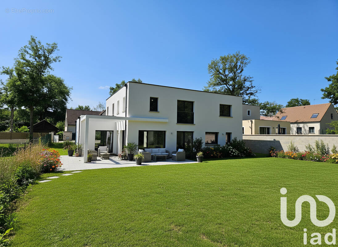 Photo 1 - Maison à SAMOIS-SUR-SEINE