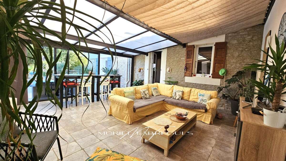 Maison à SAINT-MARTIN-LALANDE