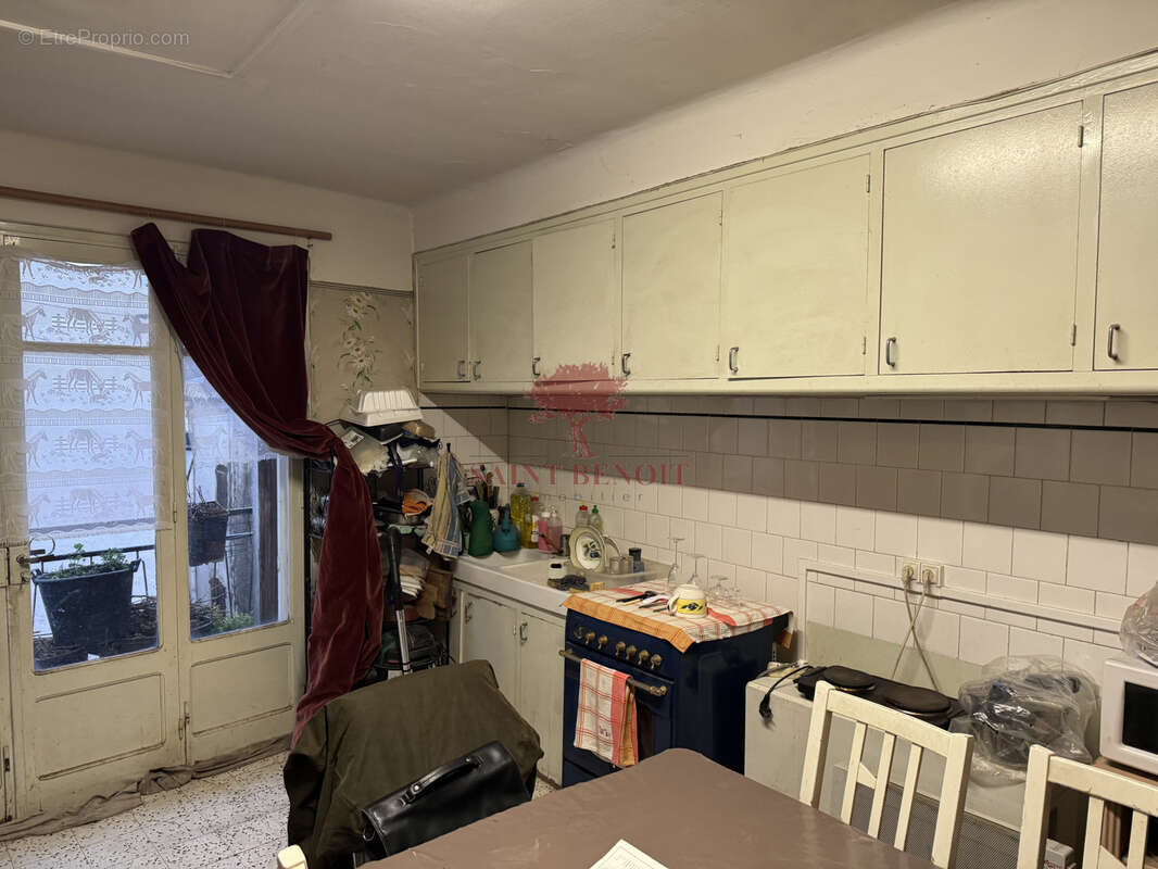 Vendemian vente maison de village avec garage - photo 3