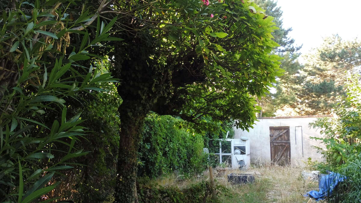 Maison 5 pièces, 114 m2 garage et jardin - photo 11