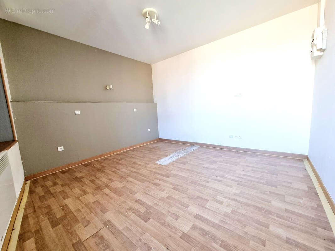 Immeuble à Fort Potentiel 650 m2 - photo 14