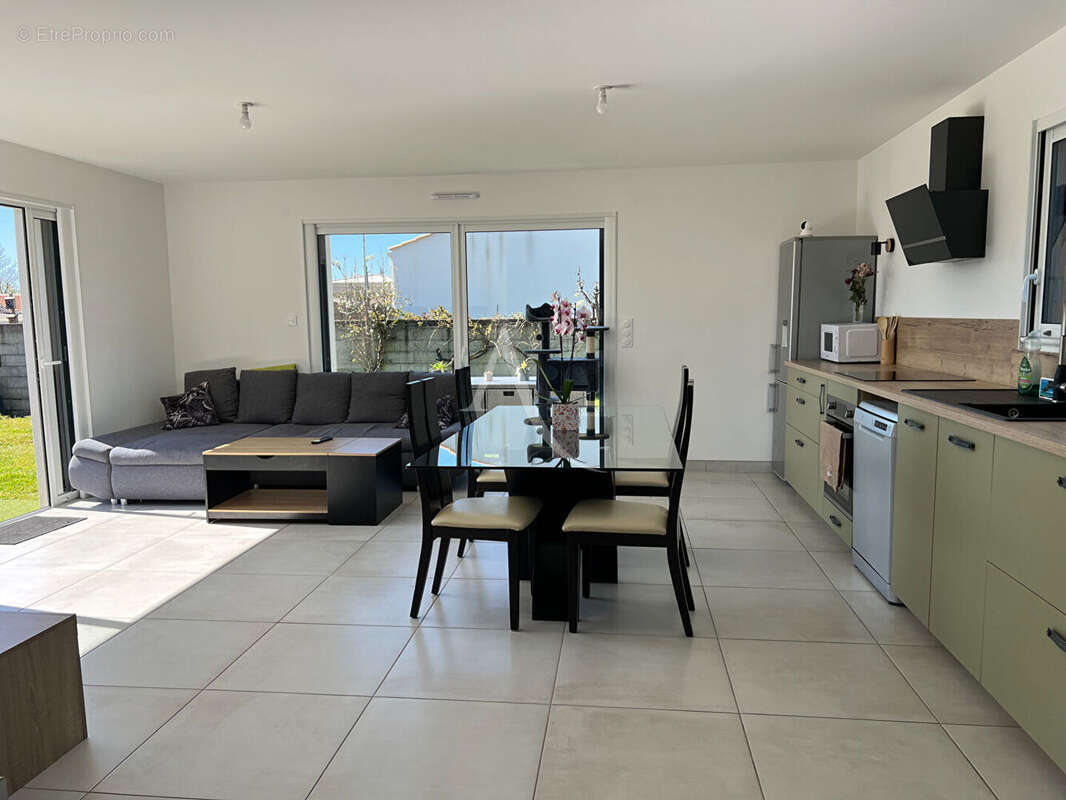 Maison à SAINT-GERVAIS