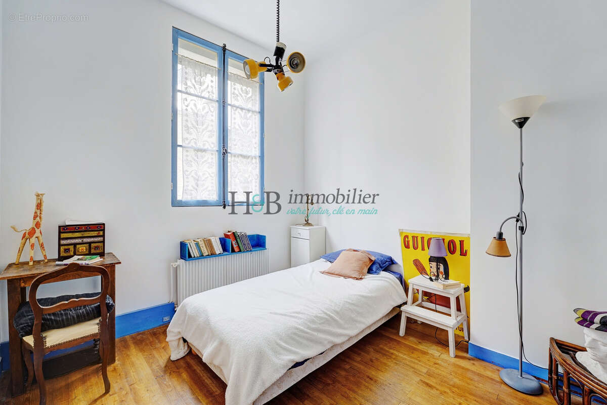 Appartement à PARIS-11E