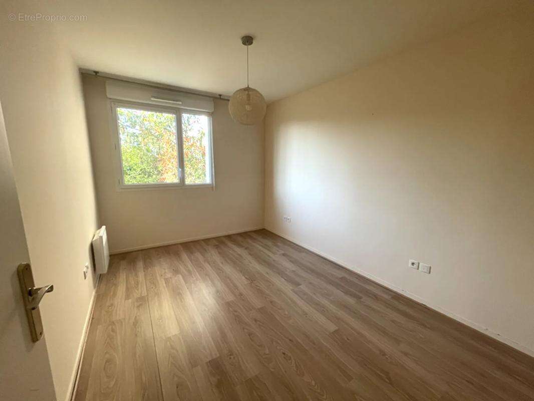 Appartement à DAMMARIE-LES-LYS