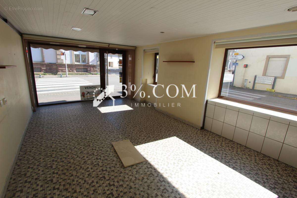 Maison 6 pièces - 4 chambres - local commercial - photo 2
