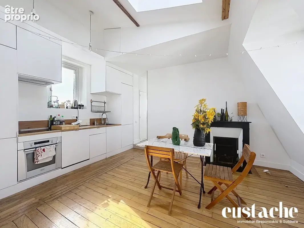 Appartement 5 pièces 117 m² à vendre à Paris-10e (75010) - photo 3