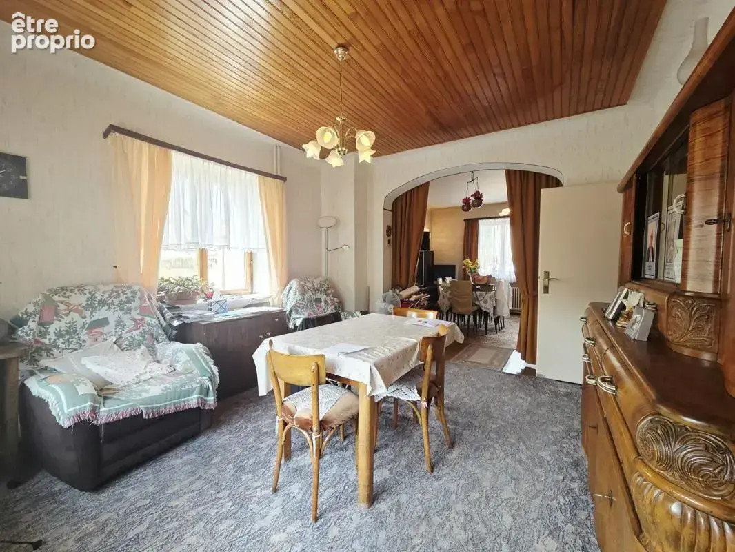 Maison 4 pièces de 110 m² avec grand terrain et dépendances — Stiring- - photo 3