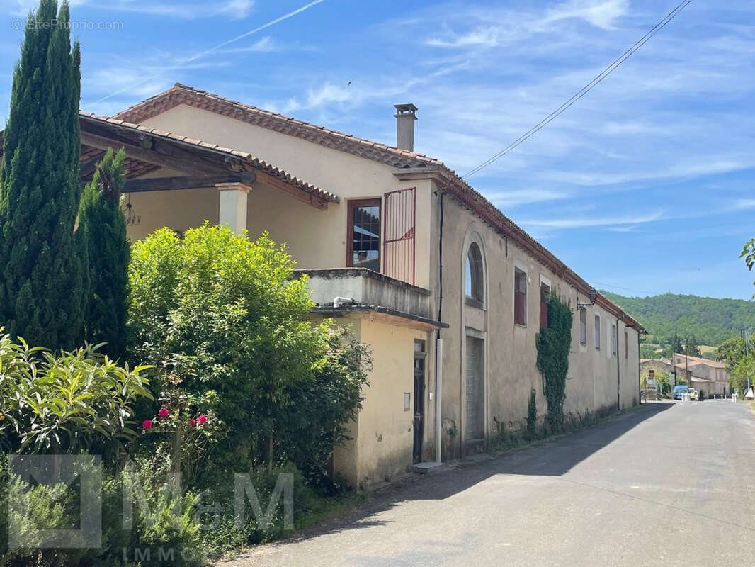 Maison à ROUVENAC