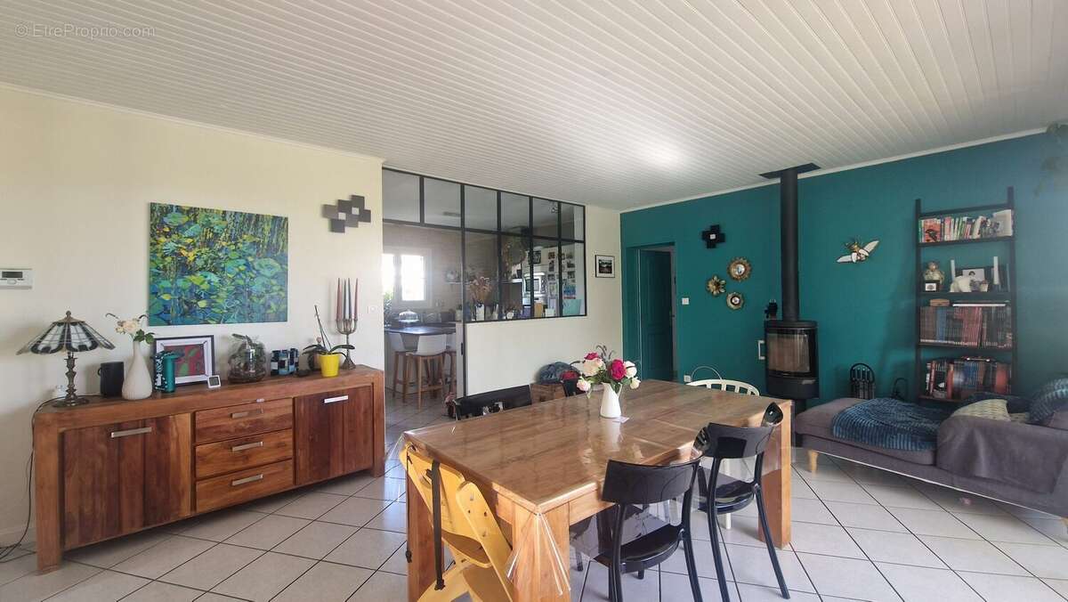 Maison 151 m² à Aiffres  - photo 9