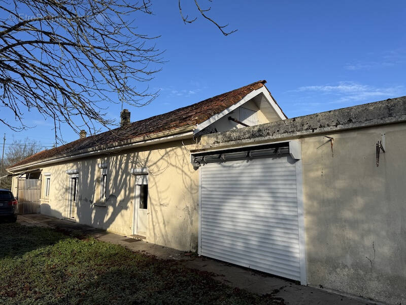 Maison à LE PIZOU