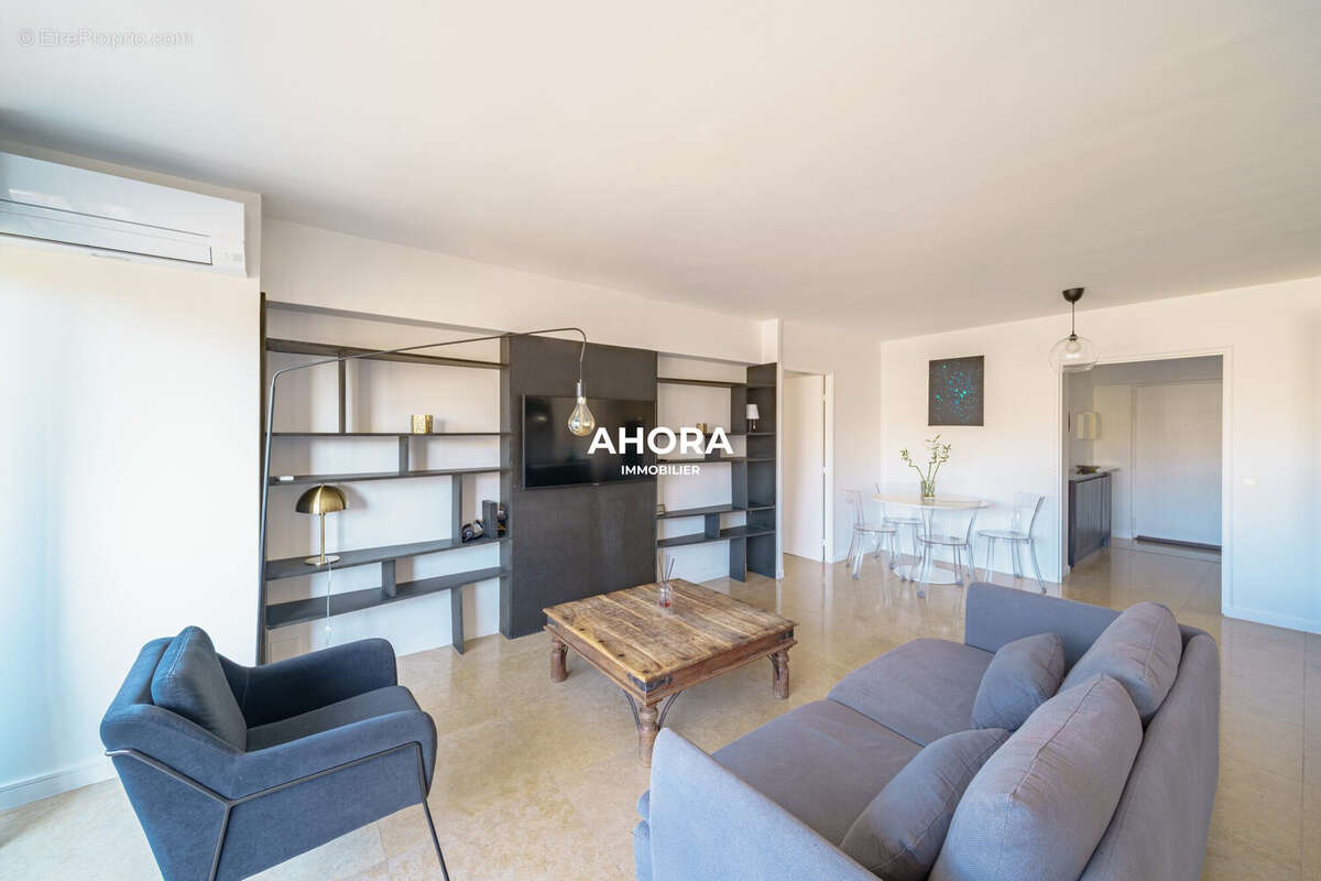 Appartement à MARSEILLE-8E