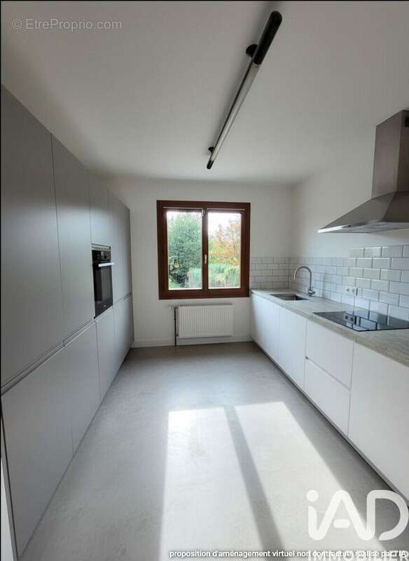 Photo 5 - Maison à LE MESNIL-SAINT-DENIS