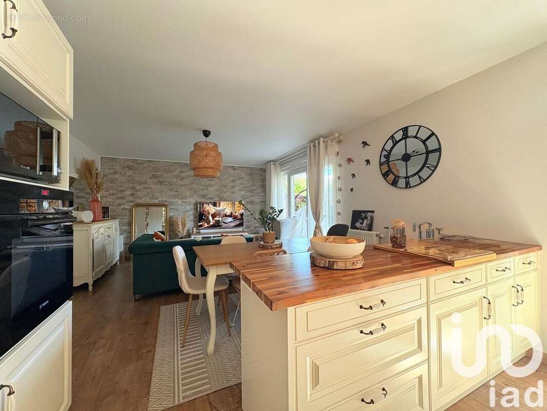 Photo 4 - Appartement à COMBS-LA-VILLE