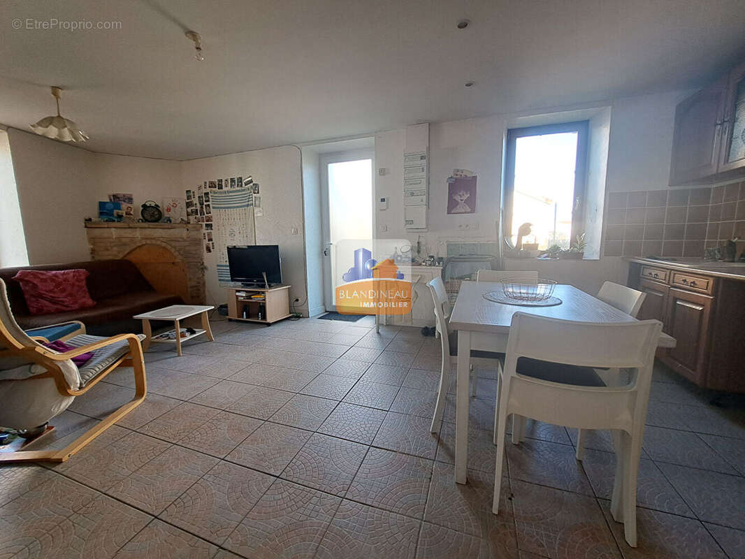Maison à BRAINS