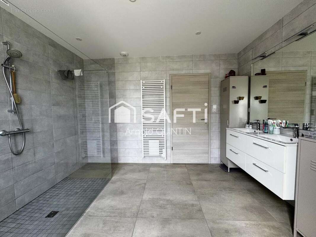 Photo 8 - Maison à FOAMEIX-ORNEL