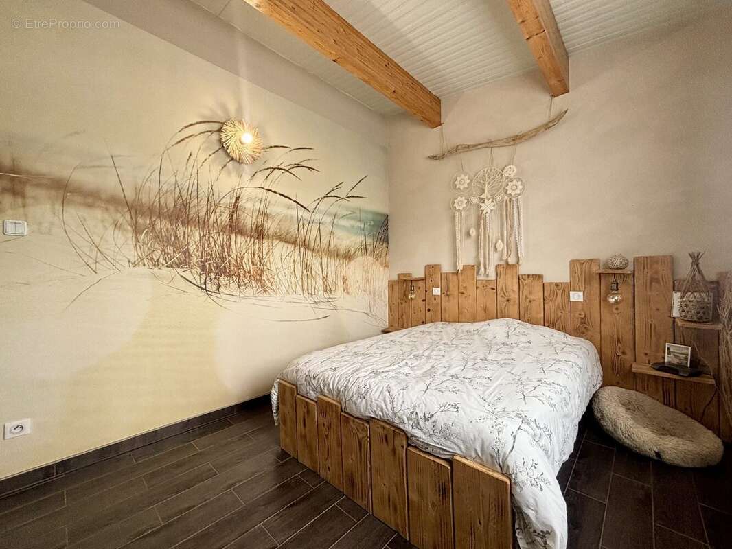 Maison à LA CROIX-BLANCHE