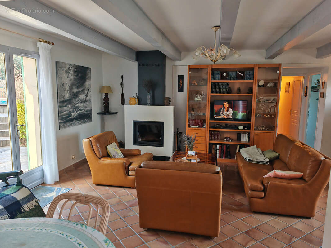 Maison à SAINT-MARTIN-DE-LONDRES