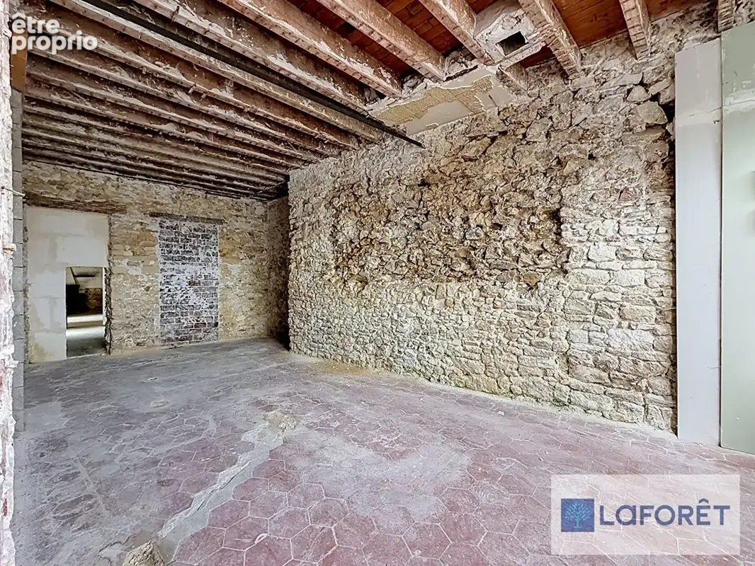 Maison ancienne à rénover ? Un projet à imaginer au coeur de Marc - photo 4