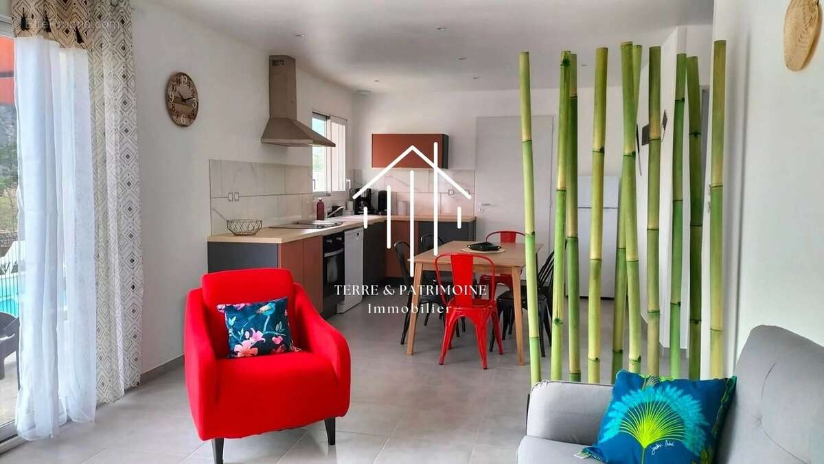 Maison à VALLON-PONT-D&#039;ARC