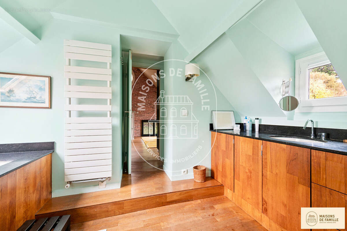 Maison à RUEIL-MALMAISON