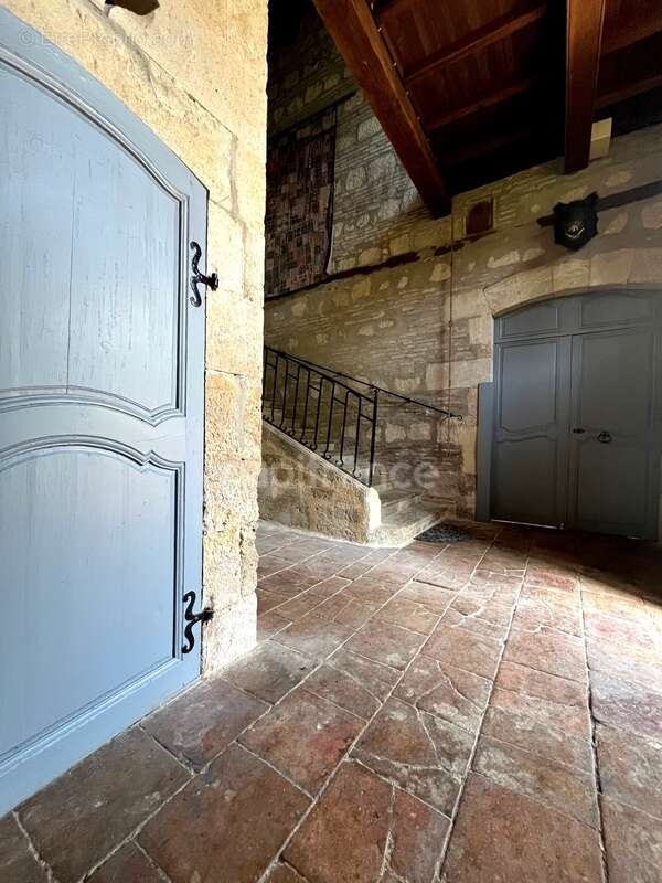 Maison à SAINT-CLAR