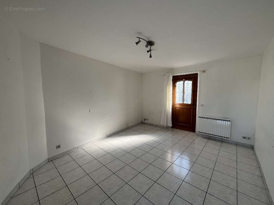 Maison à PORT-EN-BESSIN-HUPPAIN