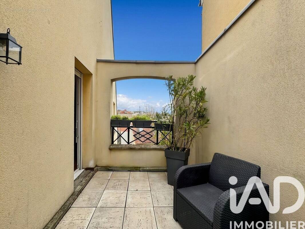 Photo 1 - Appartement à VILLEMOMBLE